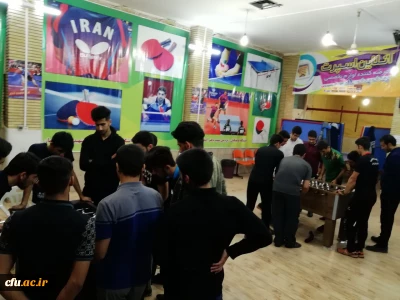 به مناسبت هفته تربیت بدنی در پردیس شهید باهنر اصفهان برگزار شد:

مسابقات ورزشی فوتبال دستی و مچ اندازی