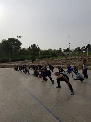 به مناسبت هفته تربیت بدنی در پردیس شهید باهنر اصفهان برگزار شد:

مسابقات ورزشی فوتبال دستی و مچ اندازی