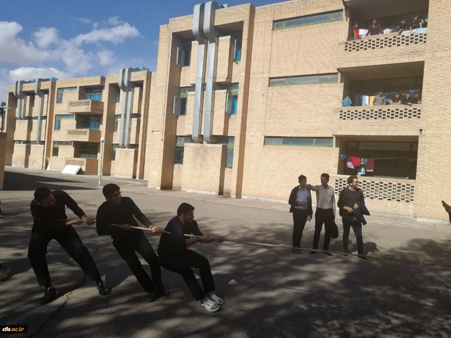 گزارش برگزاری مسابقات ورزشی به مناسبت هفته تربیت بدنی
پردیس شهید رجایی قزوین