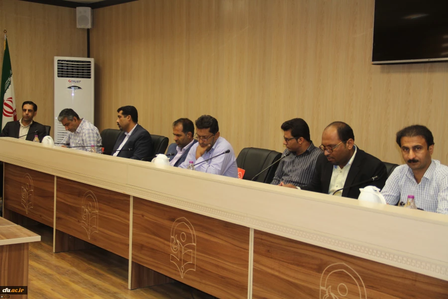 نشست ستاد نکوداشت یکصدمین سالگرد تاسیس تربیت معلم در دانشگاه فرهنگیان هرمزگان برگزار گردید.
 6