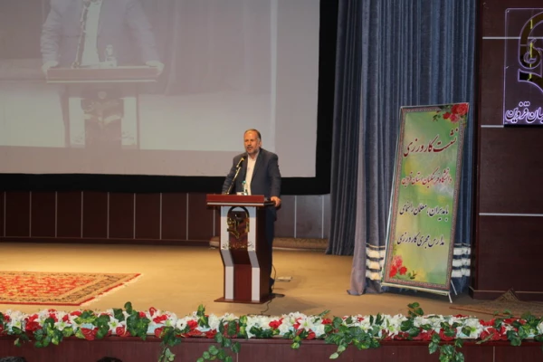 دردانشگاه فرهنگیان استان قزوین برگزارشد همایش مدیران ومعلمان مدارس مجری طرح کارورزی مدارس استان قزوین  6