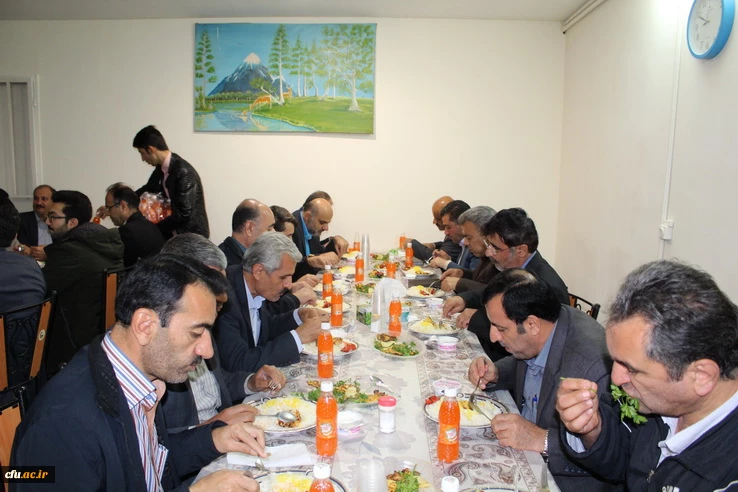 دردانشگاه فرهنگیان استان قزوین برگزارشد همایش مدیران ومعلمان مدارس مجری طرح کارورزی مدارس استان قزوین  17