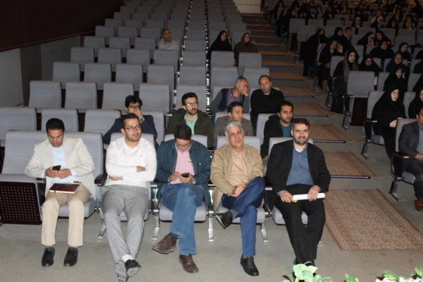 دردانشگاه فرهنگیان استان قزوین برگزارشد همایش مدیران ومعلمان مدارس مجری طرح کارورزی مدارس استان قزوین  19