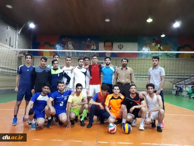 به مناسبت هفته تربیت بدنی مسابقات ورزشی در پردیس شهید مقصودی همدان برگزار شد