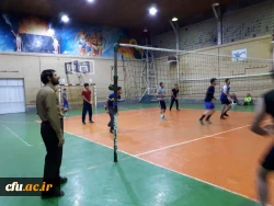 به مناسبت هفته تربیت بدنی مسابقات ورزشی در پردیس شهید مقصودی همدان برگزار شد