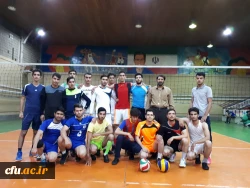 به مناسبت هفته تربیت بدنی مسابقات ورزشی در پردیس شهید مقصودی همدان برگزار شد