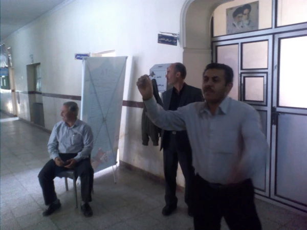 به مناسبت هفته تربیت بدنی مسابقات ورزشی در پردیس شهید مقصودی همدان برگزار شد