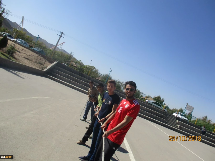 مسابقات ورزشی و انتخابات انجمن های ورزش خوابگاهی در پردیس شهید پاکنژاد استان یزد برگزار شد