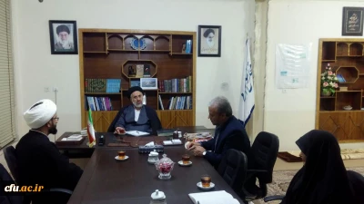 در دیدار مدیریت پردیس های  خراسان جنوبی با نماینده مردم بیرجند، درمیان وخوسف در مجلس شورای اسلامی تاکید شد:

مسئولان ، دانشگاه فرهنگیان را اولویت خود قرار دهند