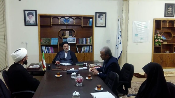 دیدار مدیریت پردیس های استانی دانشگاه فرهنگیان خراسان جنوبی با نماینده محترم مردم شریف بیرجند، درمیان وخوسف
مسئولان دانشگاه فرهنگیان را اولویت خود قرار دهند 2