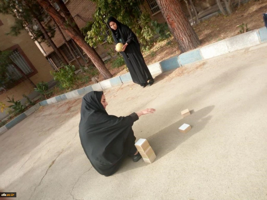 به مناسبت هفته تربیت بدنی:

  برگزاری مسابقات ورزشی در پردیس شهید باهنر استان همدان