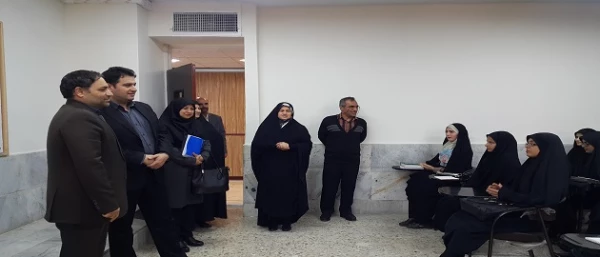 بازدید معاون آموزش و تحصیلات تکمیلی دانشگاه  از پردیس زینبیه