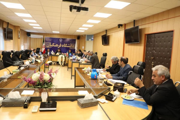 نایب رییس کمیسیون آموزش و تحقیقات مجلس شورای اسلامی:

با حضور دکتر خنیفر دانشگاه فرهنگیان به ثبات و حرکت رو به جلو رسیده است 3