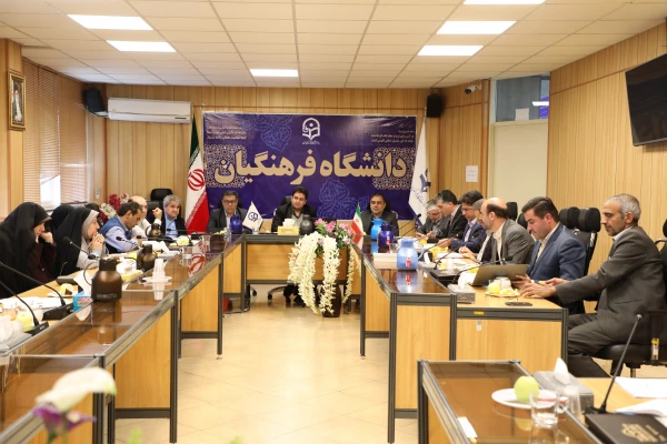 نایب رییس کمیسیون آموزش و تحقیقات مجلس شورای اسلامی:

با حضور دکتر خنیفر دانشگاه فرهنگیان به ثبات و حرکت رو به جلو رسیده است 4