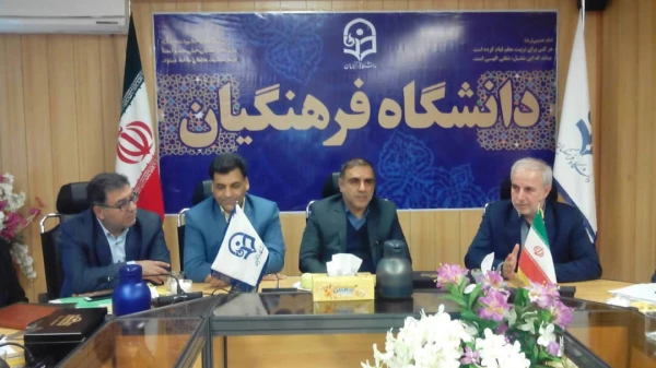 نایب رییس کمیسیون آموزش و تحقیقات مجلس شورای اسلامی:

با حضور دکتر خنیفر دانشگاه فرهنگیان به ثبات و حرکت رو به جلو رسیده است 6