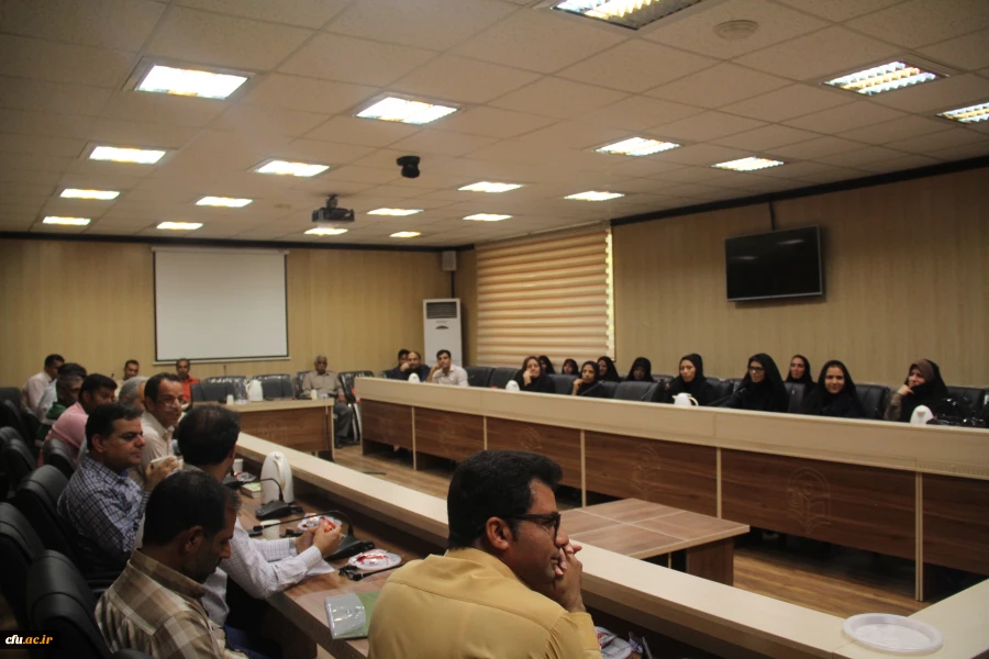 دومین دوره بالندگی حرفه ای عمومی ویژه کارکنان دانشگاه فرهنگیان هرمزگان برگزار گردید. 7