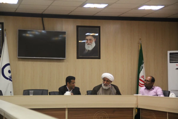 دومین دوره بالندگی حرفه ای عمومی ویژه کارکنان دانشگاه فرهنگیان هرمزگان برگزار گردید. 8