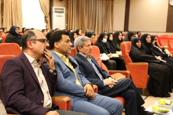 سومین دوره افزایش سواد سلامت نیروهای ستادی با تاکید بر اهمیت آموزش کمک های اولیه 4