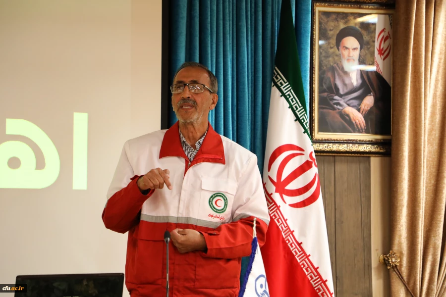 سومین دوره افزایش سواد سلامت نیروهای ستادی با تاکید بر اهمیت آموزش کمک های اولیه 7