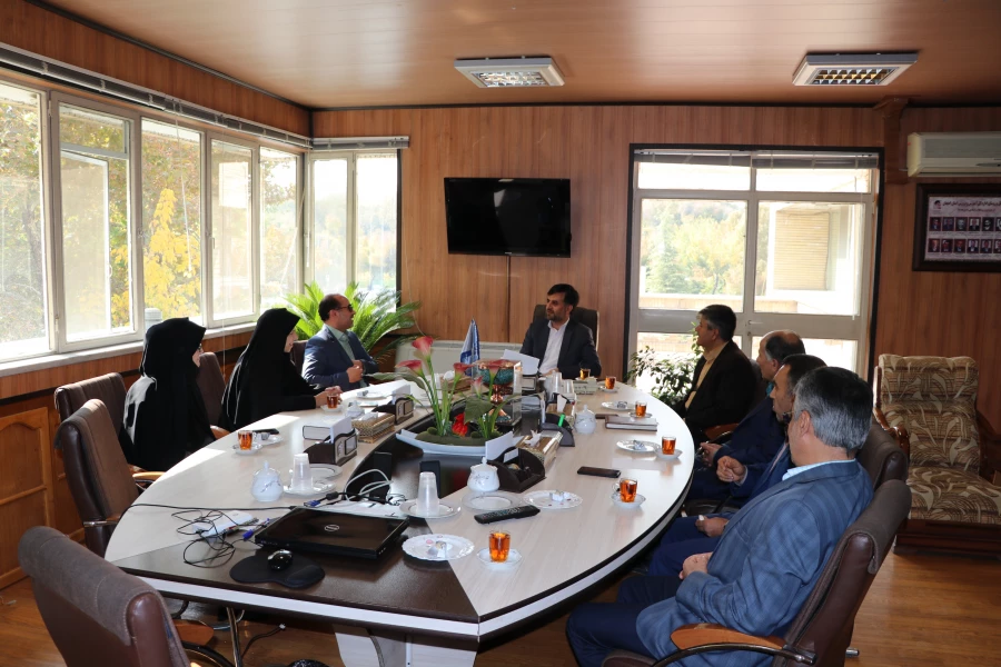 سرپرست دانشگاه فرهنگیان اصفهان در دیدار با مدیر کل آموزش و پرورش  :

دانشگاه فرهنگیان هئیت اندیشه ورز آموزش و پرورش است.