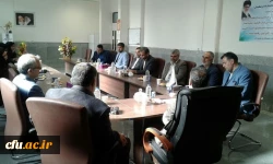 جلسه مشورتی دکتر نیک پناه سرپرست دانشگاه فرهنگیان استان سیستان وبلوچستان با روسای سابق مراکز تربیت معلم استان 