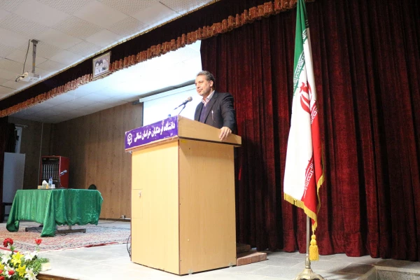 همایش هم اندیشی مشاوره، بهداشت و سلامت پردیس های دانشگاه فرهنگیان خراسان شمالی با حضور مدیر کل مشاوره، بهداشت و سلامت دانشگاه فرهنگیان کشور با حضور گسترده دانشجویان و همکاران برگزار شد. 3