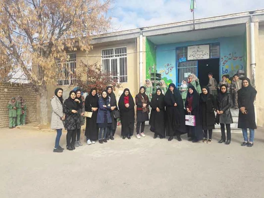 بازدید دانشجویان پردیس الزهرا (س) از مدارس روستاهای استان زنجان 2