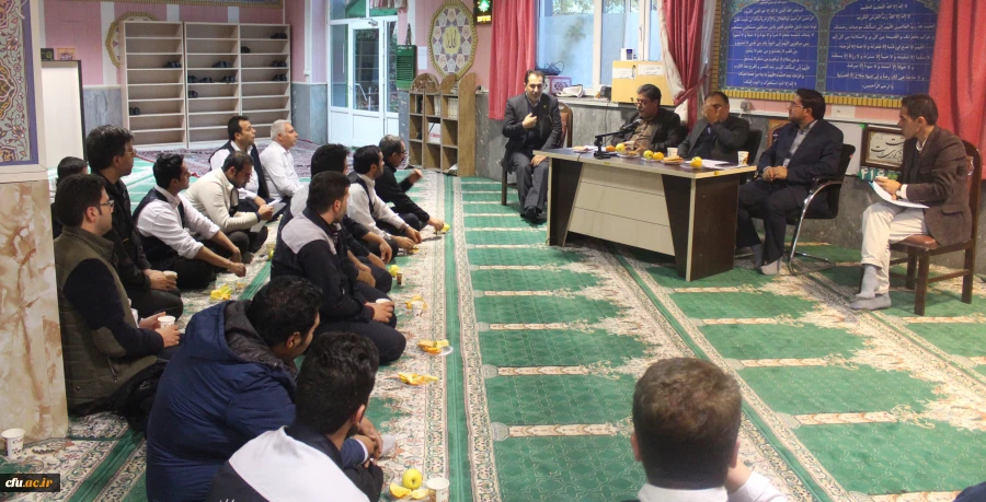 در سومین جلسه نیروهای خدمتگزار سازمان مرکزی:

تاکید بر ارتقاء رفاهیات و پشتیبانی از  همکاران خدمتگزار دانشگاه فرهنگیان 4