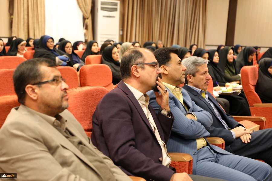 در راستای ارتقای بهداشت و سلامت کارکنان دانشگاه فرهنگیان برگزار شد:

سومین دوره افزایش سواد سلامت نیروهای ستادی با تاکید بر اهمیت امداد و آموزش کمک های اولیه 2