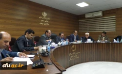 در جلسه اعضای هیئت امنای استانی دانشگاه فرهنگیان لرستان عنوان شد:

با نگاه تحولی و ترقی خواهانه با اندیشه های ریشه ای و راهبردی، در اعتلای نام و نشان تربیت معلم با اقدامات اثربخش قدم برداریم 2