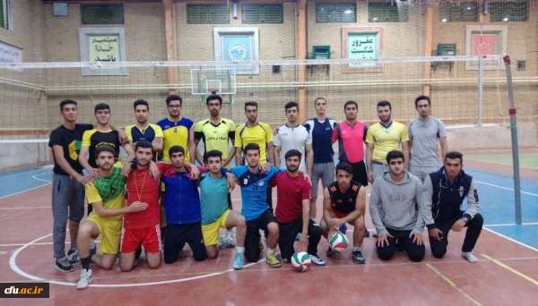 به مناسبت هفته تربیت بدنی:

گزارش  مصور از برگزاری مسابقات ورزشی ویژه دانشجو معلمان و کارکنان پردیس شهید رجایی کرمانشاه