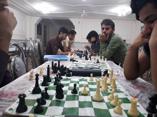 به مناسبت هفته تربیت بدنی: 

مسابقات ورزشی در پردیس علامه طباطبایی لرستان برگزار شد