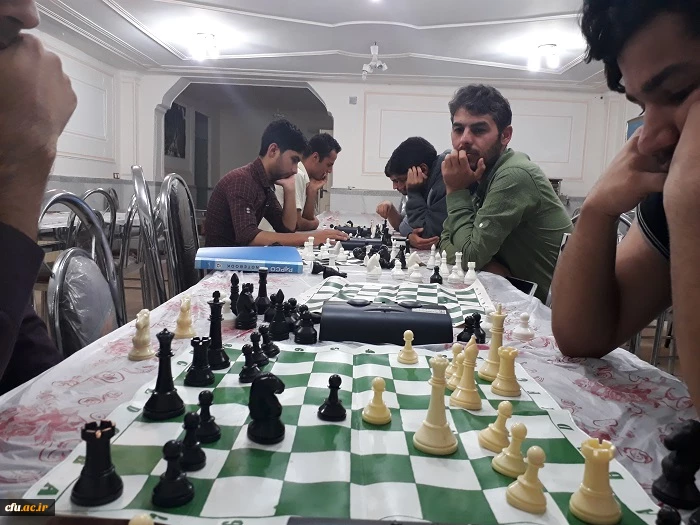 به مناسبت هفته تربیت بدنی: 

مسابقات ورزشی در پردیس علامه طباطبایی لرستان برگزار شد