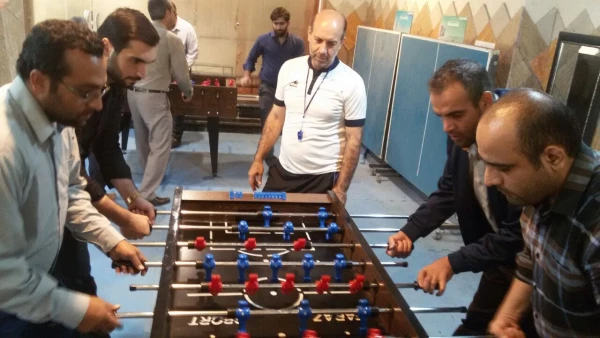 به مناسبت هفته تربیت بدنی: 

مسابقات ورزشی در پردیس علامه طباطبایی لرستان برگزار شد