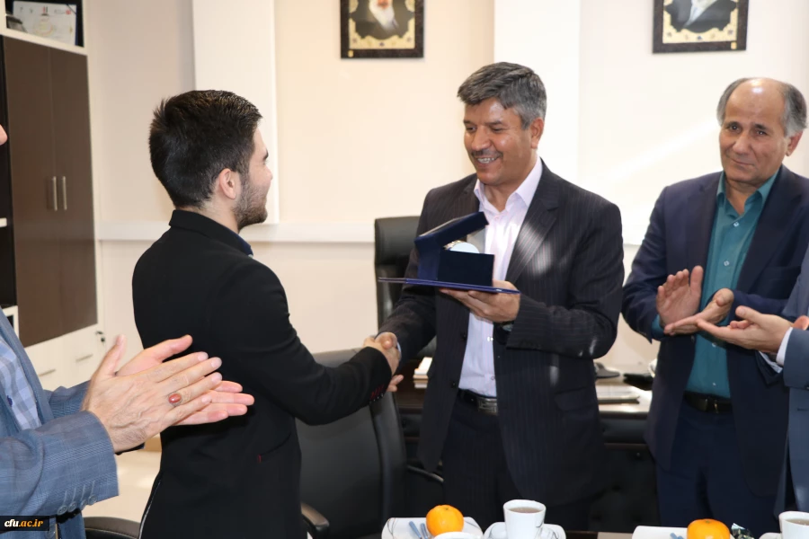 در دانشگاه فرهنگیان استان اصفهان برگزارشد.

تقدیراز دانشجوی ورزشکار مدال آور مسابقات جهانی