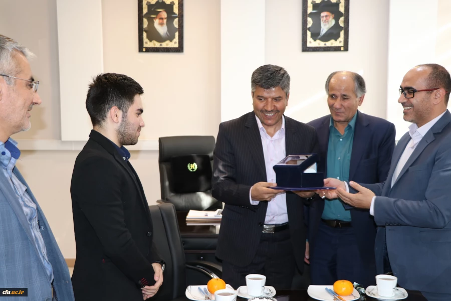 در دانشگاه فرهنگیان استان اصفهان برگزارشد.

تقدیراز دانشجوی ورزشکار مدال آور مسابقات جهانی