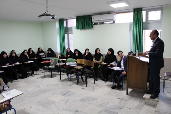 برگزاری کارگاه مشاوره باموضوع هدایت تحصیلی درپردیس بنت الهدی صدر قزوین 2