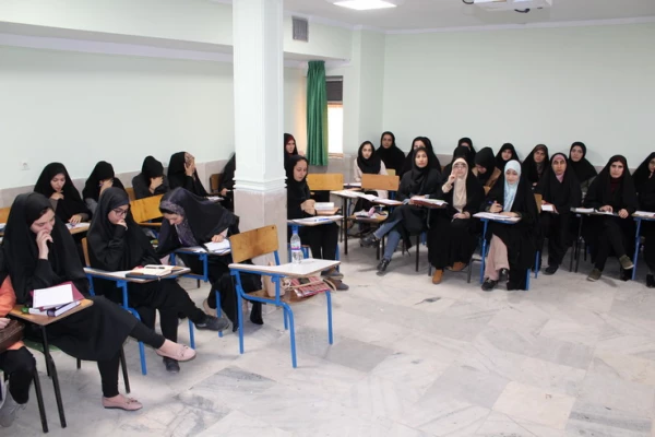 برگزاری کارگاه مشاوره باموضوع هدایت تحصیلی درپردیس بنت الهدی صدر قزوین 3