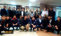 به مناسبت گرامیداشت هفته کتاب و کتابخوانی

بازدید دانشجویان پردیس های رجایی و علامه طباطبایی از کتابخانه مرکزی ارومیه
 4