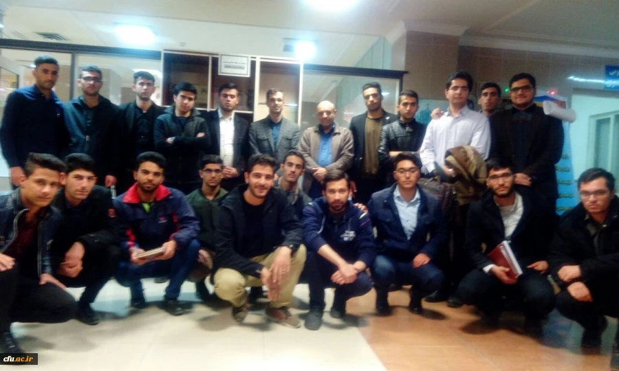 به مناسبت گرامیداشت هفته کتاب و کتابخوانی

بازدید دانشجویان پردیس های رجایی و علامه طباطبایی از کتابخانه مرکزی ارومیه
 4