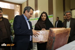 با حضور معاون پژوهش و فناوری دانشگاه فرهنگیان در دانشگاه فرهنگیان گلستان برگزار شد:

همایش منطقه ای کارورزی، توسعه شایستگی های حرفه ای 2