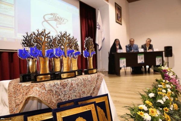 با حضور معاون پژوهش و فناوری دانشگاه فرهنگیان در دانشگاه فرهنگیان گلستان برگزار شد:

همایش منطقه ای کارورزی، توسعه شایستگی های حرفه ای 5