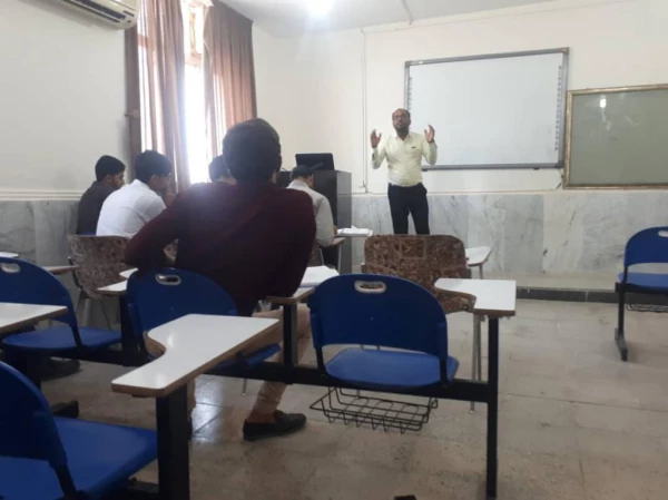 برگزاری کارگاه مقاله نویسی  پیشرفته در پردیس شهید بهشتی هرمزگان
 4