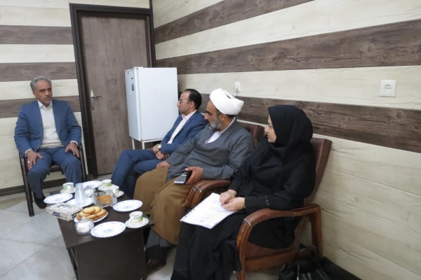 بازدید اعضای هیئت نظارت وارزیابی آموزش عالی استان قم از پردیس آیت الله طالقانی(ره) قم