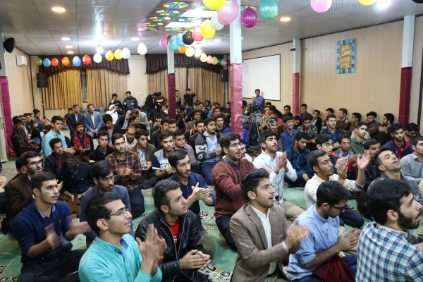 برگزاری جشن ولادت حضرت رسول اکرم (ص) در پردیس شهید رجایی شیراز  3