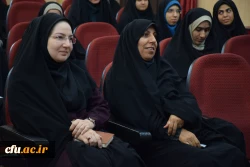 نشست خانم  دکتر کاوه مدیر کل امور اجتماعی دانشگاه فرهنگیان با دانشجویان پردیس شهید باهنر فارس 2