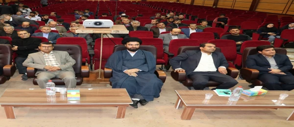 آیین تکریم و معارفه سرپرست جدید پردیس شهید ایزدپناه یاسوج برگزار گردید:

دکتر کرامت نامجو به عنوان سرپرست جدید پردیس شهید ایزدپناه یاسوج منصوب گردید. 5