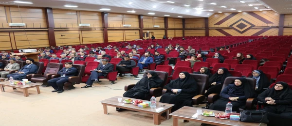 آیین تکریم و معارفه سرپرست جدید پردیس شهید ایزدپناه یاسوج برگزار گردید:

دکتر کرامت نامجو به عنوان سرپرست جدید پردیس شهید ایزدپناه یاسوج منصوب گردید. 11