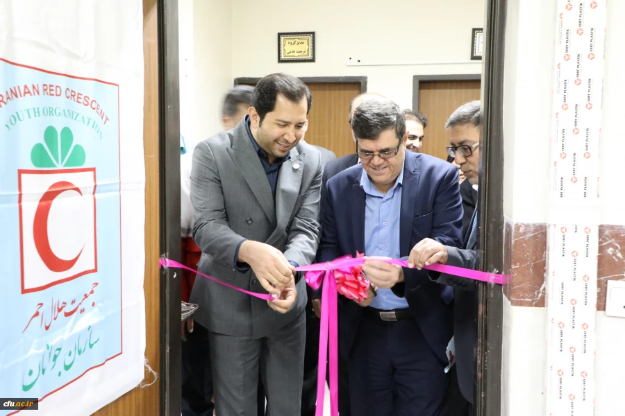 در مراسم انعقاد تفاهم نامه همکاری دانشگاه فرهنگیان و سازمان جوانان جمعیت هلال احمر عنوان شد:

اهمیت دانشگاه فرهنگیان به سبب تربیت معلمان آینده برای آموزش های هلال احمر دو چندان است 
 8