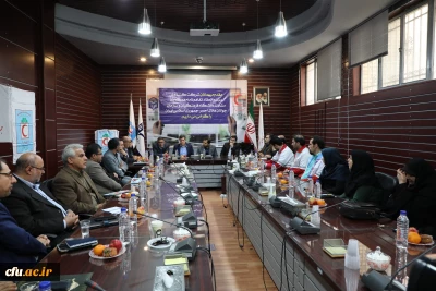 در مراسم انعقاد تفاهم نامه همکاری دانشگاه فرهنگیان و سازمان جوانان جمعیت هلال احمر عنوان شد:

اهمیت دانشگاه فرهنگیان به سبب تربیت معلمان آینده برای آموزش های هلال احمر دو چندان است